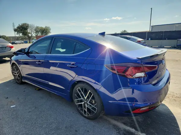 KMHD04LB4KU812429 2019 HYUNDAI ELANTRA - Image 2
