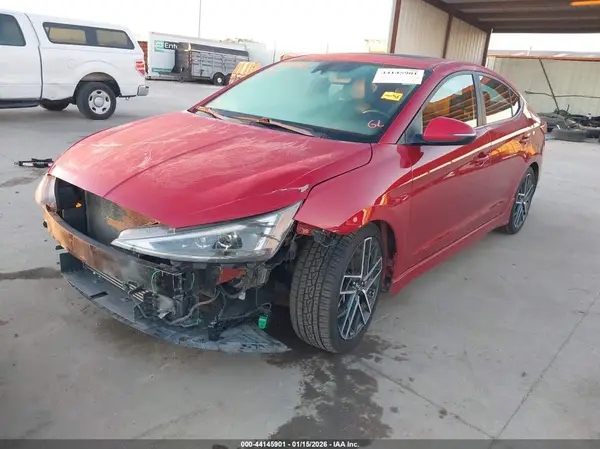 KMHD04LB4KU843776 2019 HYUNDAI ELANTRA - Image 2