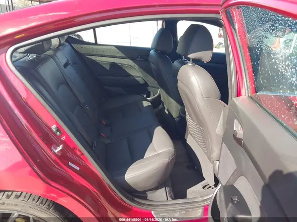 KMHD04LB4KU843776 2019 HYUNDAI ELANTRA - Image 8