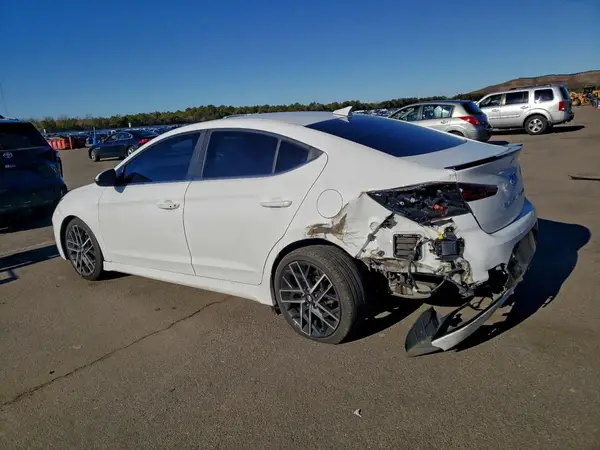 KMHD04LB4LU015535 2020 HYUNDAI ELANTRA - Image 2