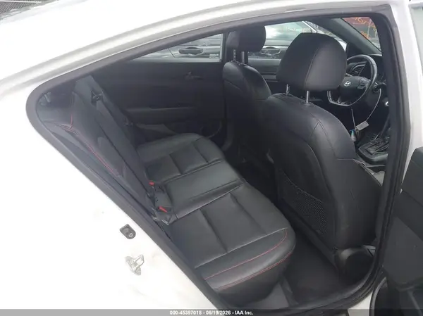 KMHD04LB5HU355591 2017 HYUNDAI ELANTRA - Image 8