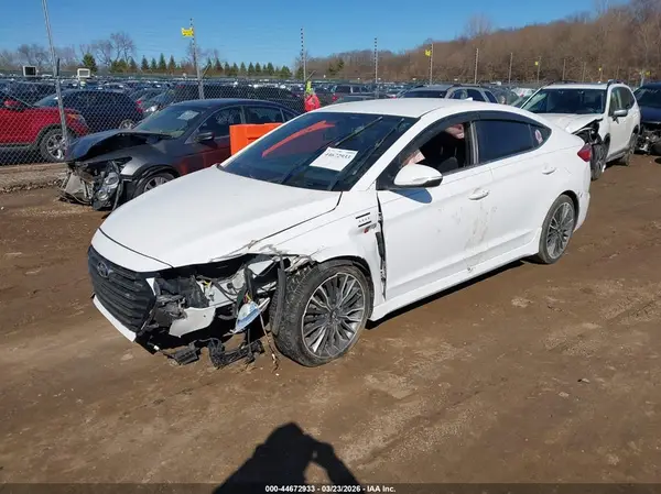KMHD04LB5HU357244 2017 HYUNDAI ELANTRA - Image 2