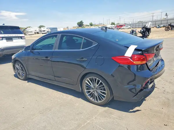 KMHD04LB5JU451775 2018 HYUNDAI ELANTRA - Image 2