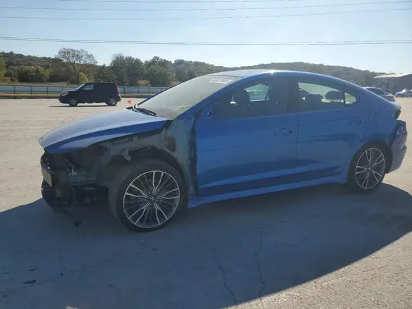 KMHD04LB5JU479074 2018 HYUNDAI ELANTRA - Image 1