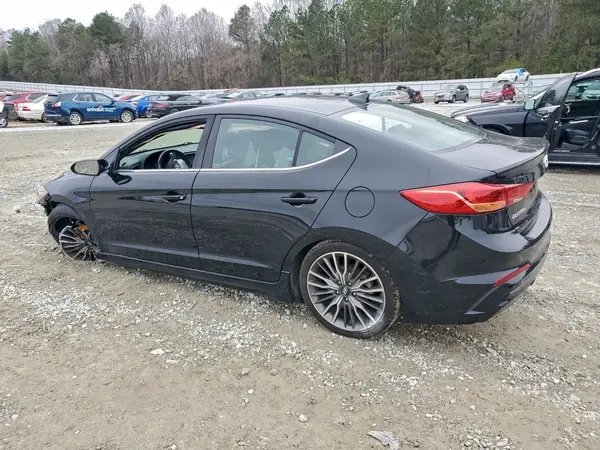 KMHD04LB5JU495016 2018 HYUNDAI ELANTRA - Image 2
