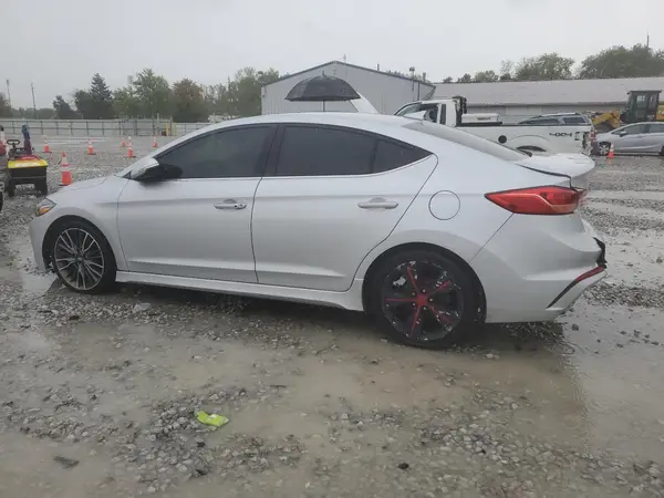 KMHD04LB5JU509934 2018 HYUNDAI ELANTRA - Image 2