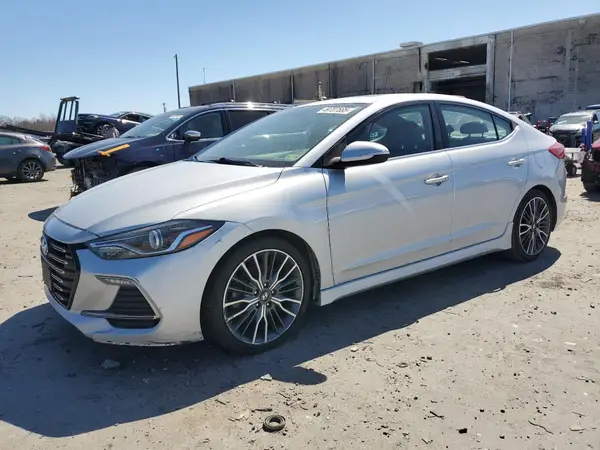 KMHD04LB5JU558308 2018 HYUNDAI ELANTRA - Image 1
