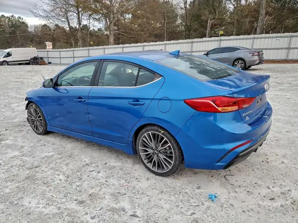 KMHD04LB5JU677783 2018 HYUNDAI ELANTRA - Image 2