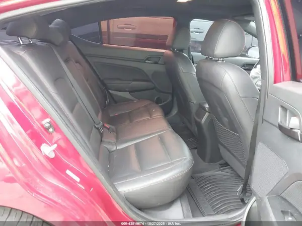 KMHD04LB5JU683826 2018 HYUNDAI ELANTRA - Image 8