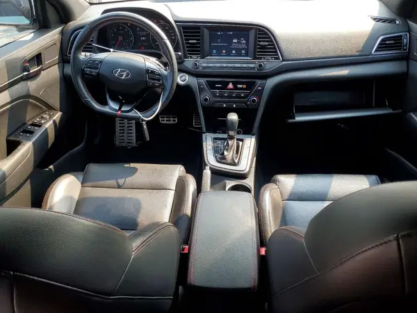 KMHD04LB5JU705422 2018 HYUNDAI ELANTRA - Image 8