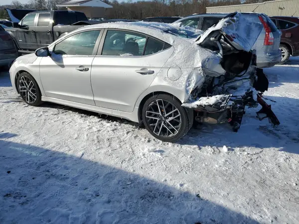 KMHD04LB5KU818093 2019 HYUNDAI ELANTRA - Image 2