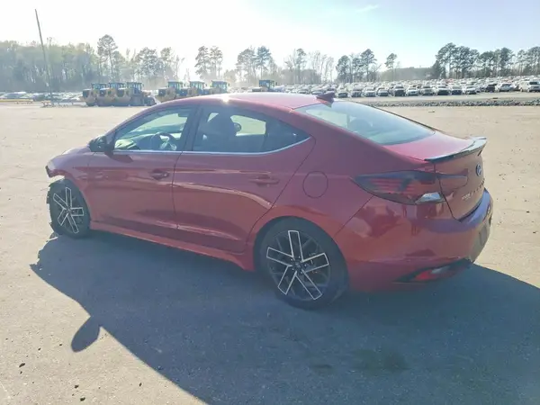 KMHD04LB5KU840210 2019 HYUNDAI ELANTRA - Image 2