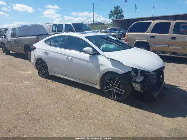 KMHD04LB5LU062864 2020 HYUNDAI ELANTRA - Image 1