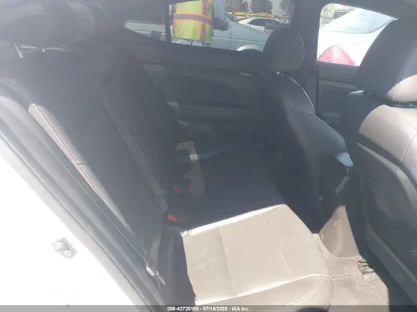 KMHD04LB6HU359407 2017 HYUNDAI ELANTRA - Image 8