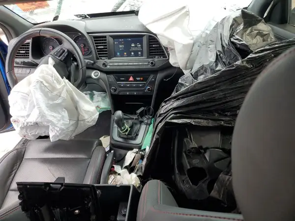 KMHD04LB6JU466740 2018 HYUNDAI ELANTRA - Image 8