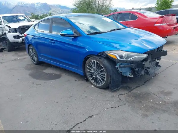 KMHD04LB6JU482534 2018 HYUNDAI ELANTRA - Image 1