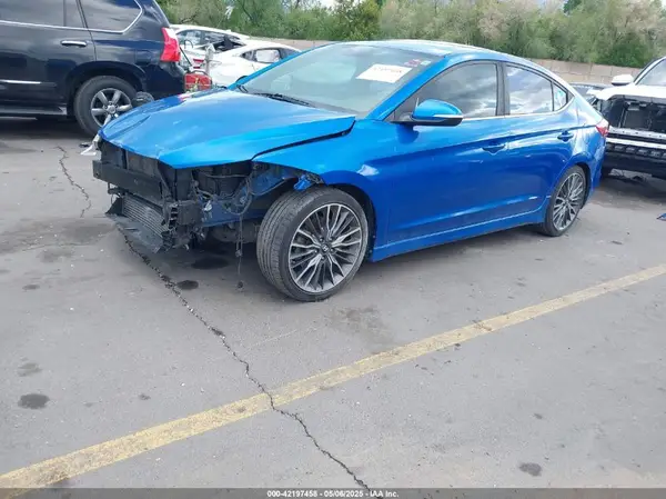 KMHD04LB6JU482534 2018 HYUNDAI ELANTRA - Image 2