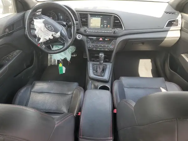 KMHD04LB6JU486406 2018 HYUNDAI ELANTRA - Image 8