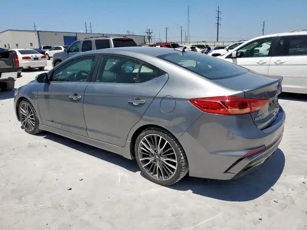 KMHD04LB6JU538956 2018 HYUNDAI ELANTRA - Image 2