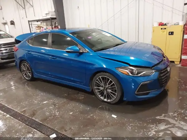 KMHD04LB6JU542618 2018 HYUNDAI ELANTRA - Image 1