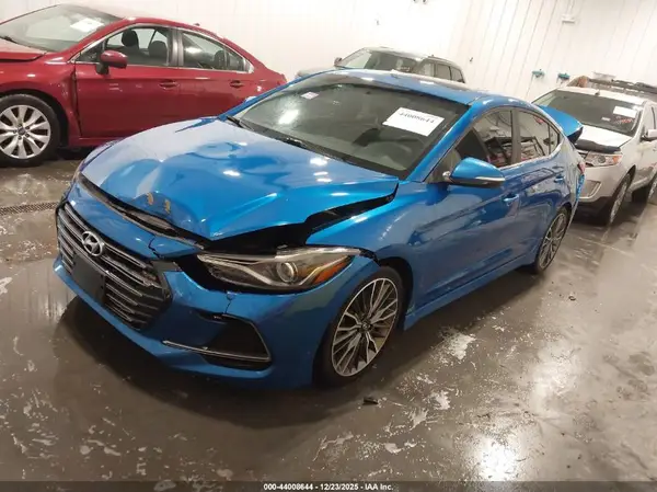 KMHD04LB6JU542618 2018 HYUNDAI ELANTRA - Image 2