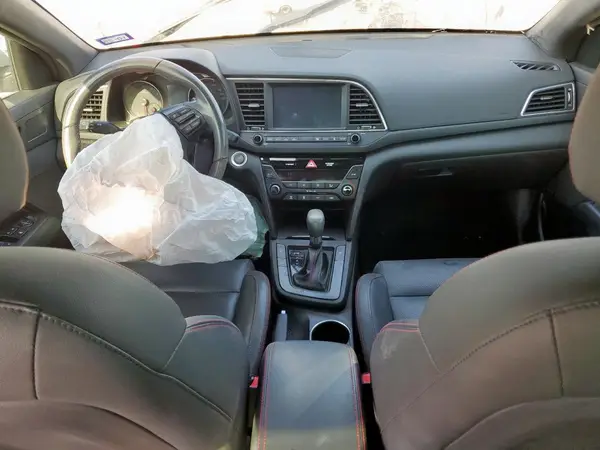 KMHD04LB6JU548158 2018 HYUNDAI ELANTRA - Image 8