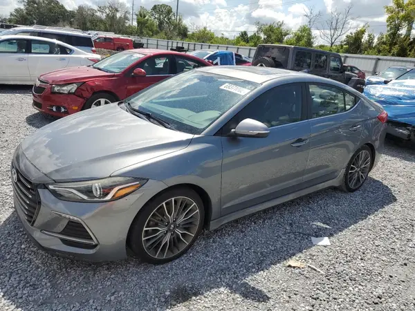 KMHD04LB6JU590006 2018 HYUNDAI ELANTRA - Image 1