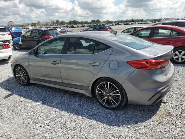 KMHD04LB6JU590006 2018 HYUNDAI ELANTRA - Image 2