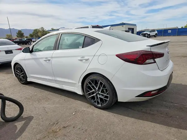 KMHD04LB6KU829006 2019 HYUNDAI ELANTRA - Image 2