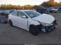 KMHD04LB6KU835954 2019 HYUNDAI ELANTRA