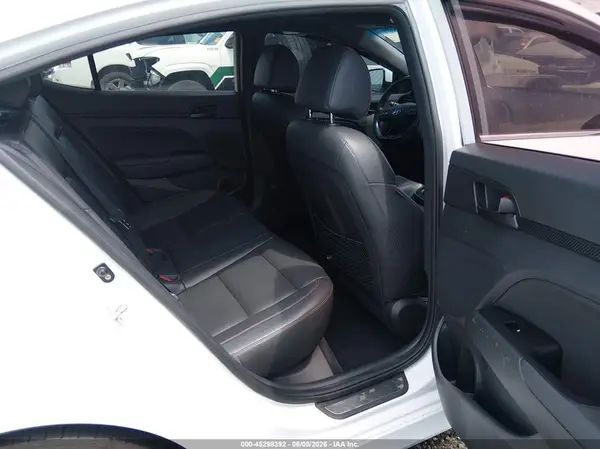 KMHD04LB6LU957912 2020 HYUNDAI ELANTRA - Image 8