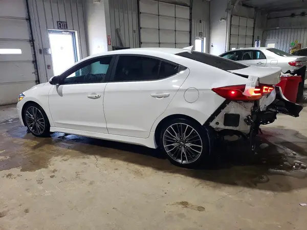 KMHD04LB7HU318686 2017 HYUNDAI ELANTRA - Image 2