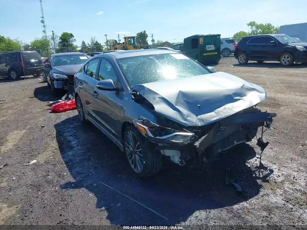 KMHD04LB7HU329011 2017 HYUNDAI ELANTRA - Image 1