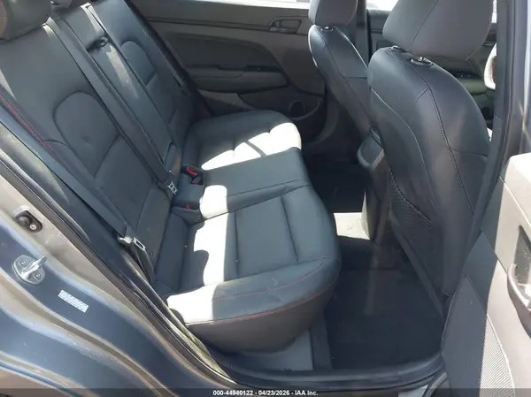 KMHD04LB7HU329011 2017 HYUNDAI ELANTRA - Image 8