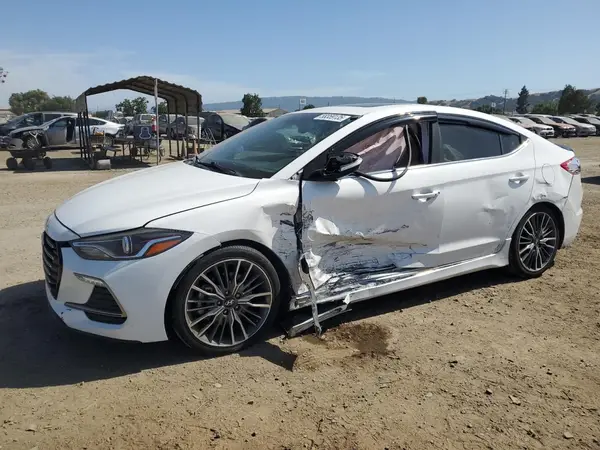 KMHD04LB7HU348321 2017 HYUNDAI ELANTRA - Image 1