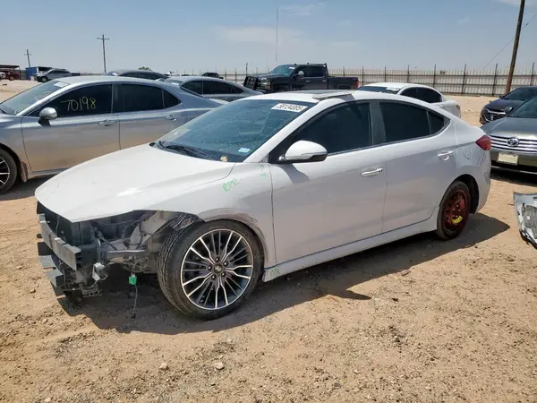 KMHD04LB7JU456203 2018 HYUNDAI ELANTRA - Image 1
