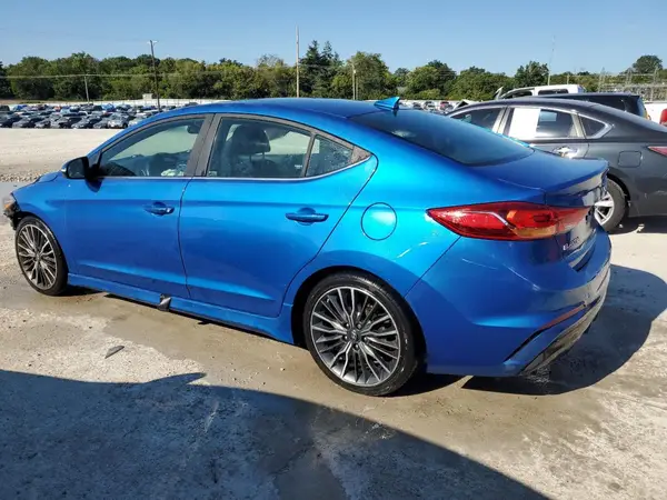 KMHD04LB7JU468187 2018 HYUNDAI ELANTRA - Image 2