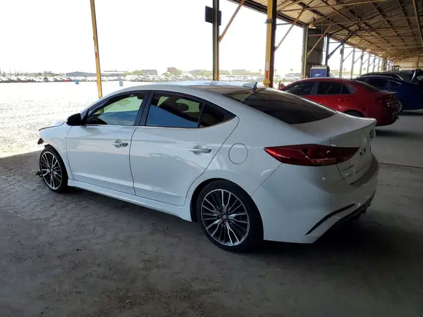 KMHD04LB7JU482011 2018 HYUNDAI ELANTRA - Image 2
