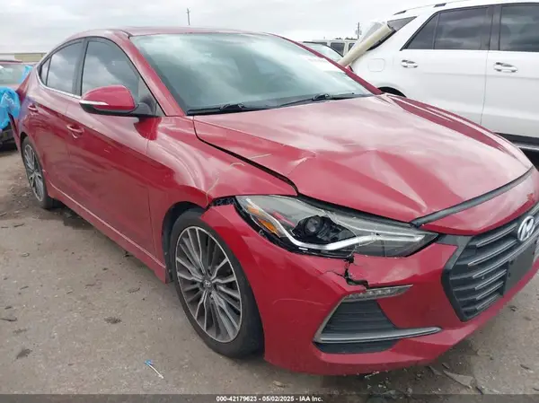 KMHD04LB7JU482753 2018 HYUNDAI ELANTRA - Image 1