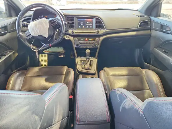 KMHD04LB7JU503164 2018 HYUNDAI ELANTRA - Image 8