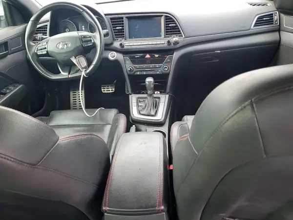 KMHD04LB7JU587213 2018 HYUNDAI ELANTRA - Image 8