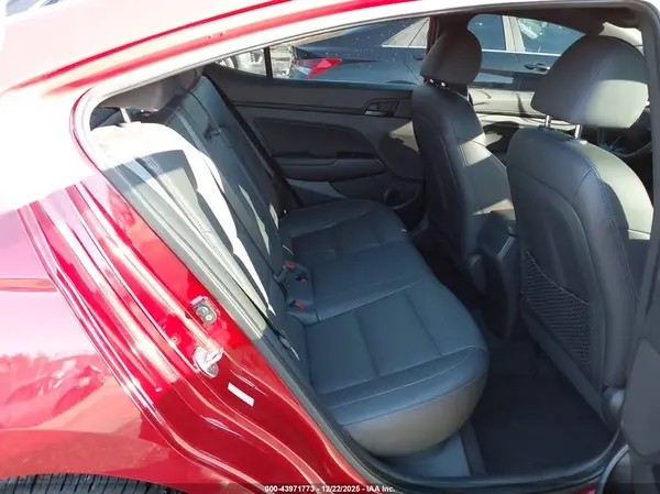 KMHD04LB7JU612045 2018 HYUNDAI ELANTRA - Image 8