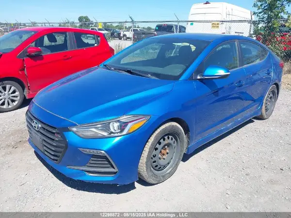 KMHD04LB7JU684573 2018 HYUNDAI ELANTRA - Image 2