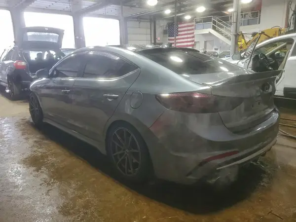 KMHD04LB7JU722612 2018 HYUNDAI ELANTRA - Image 2