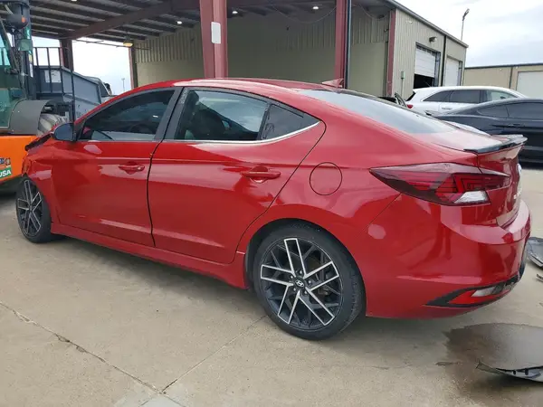 KMHD04LB7KU819858 2019 HYUNDAI ELANTRA - Image 2