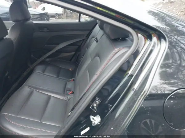 KMHD04LB7KU865609 2019 HYUNDAI ELANTRA - Image 8