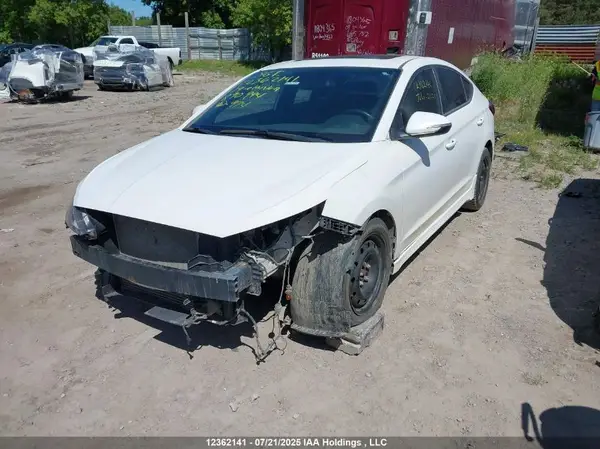 KMHD04LB7KU890994 2019 HYUNDAI ELANTRA - Image 2