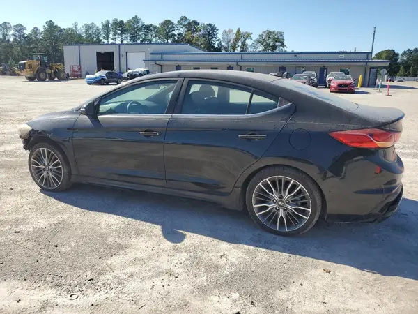 KMHD04LB8HU318423 2017 HYUNDAI ELANTRA - Image 2