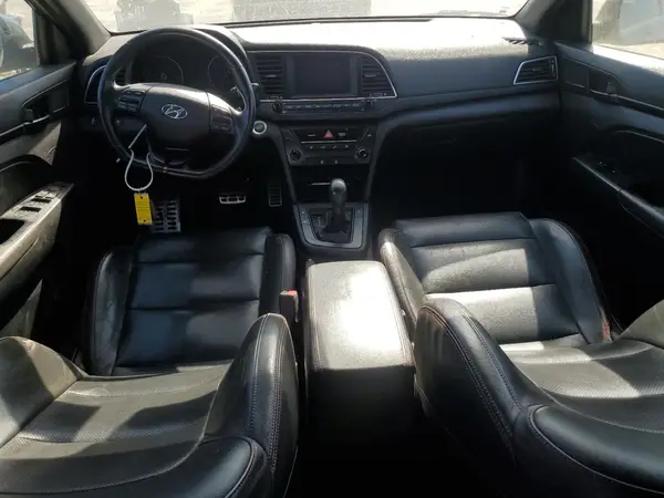 KMHD04LB8HU318423 2017 HYUNDAI ELANTRA - Image 8