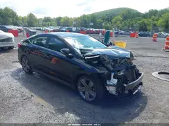 KMHD04LB8JU530566 2018 HYUNDAI ELANTRA